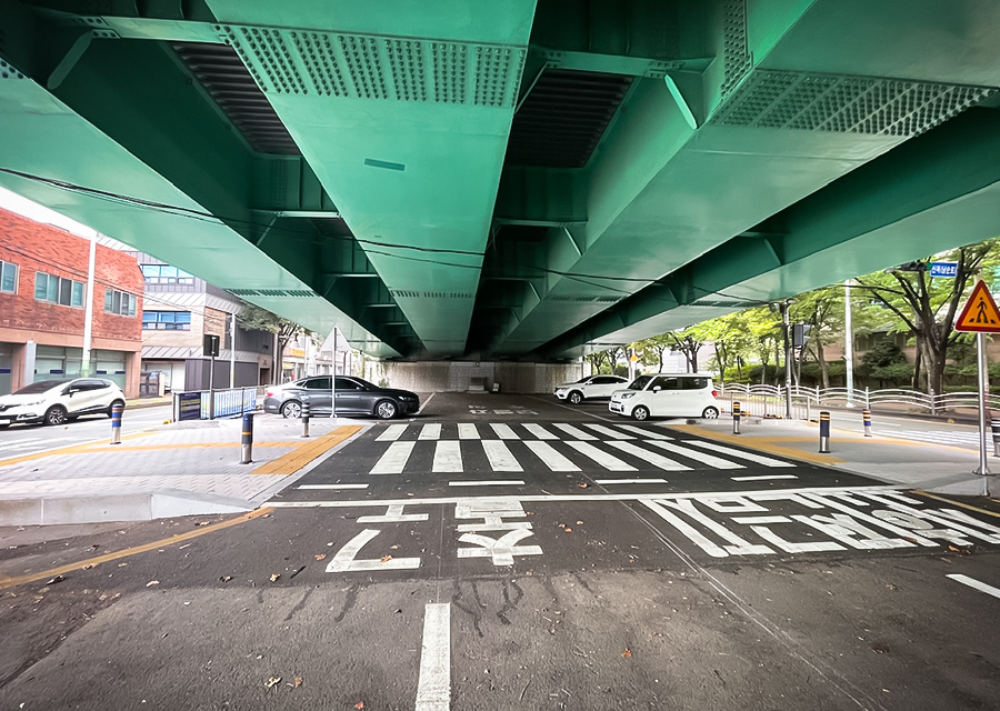 신복고가도로하부 공영주차장 이미지3