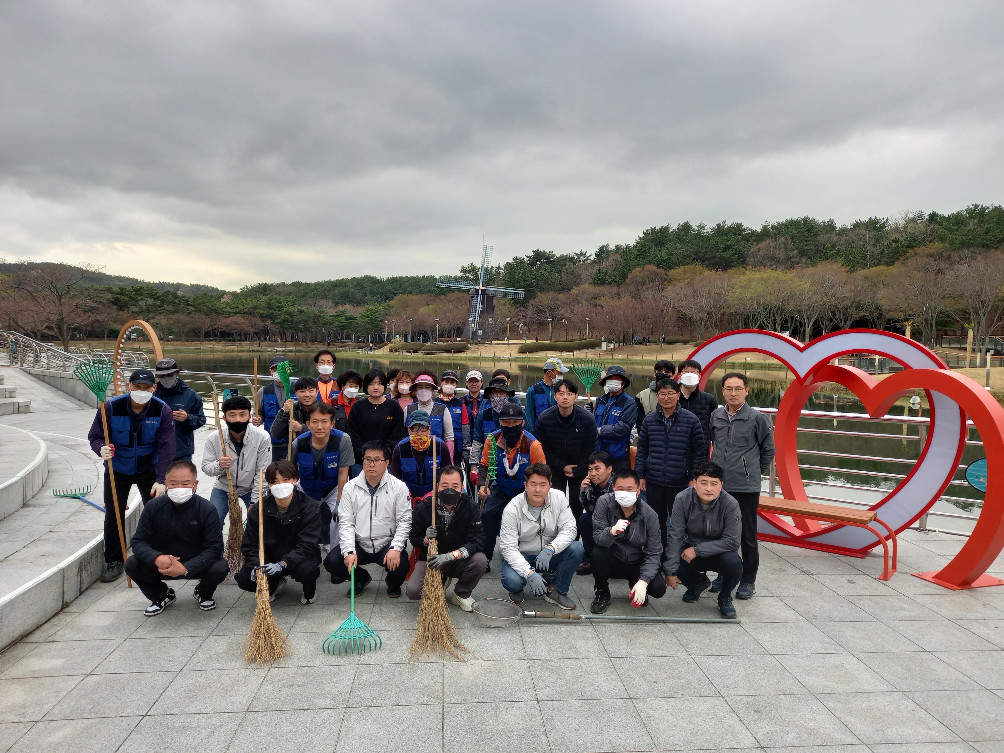 울산시설공단, 세계 물의 날 맞아 정화 활동